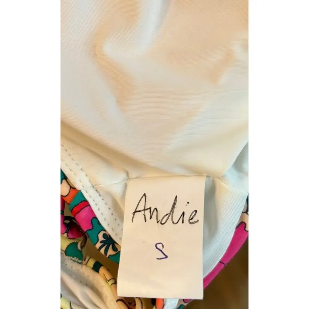 Andie Swim The Santorini Bikini Top in Paisley S